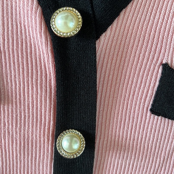 Pink top - Picture 2 of 2